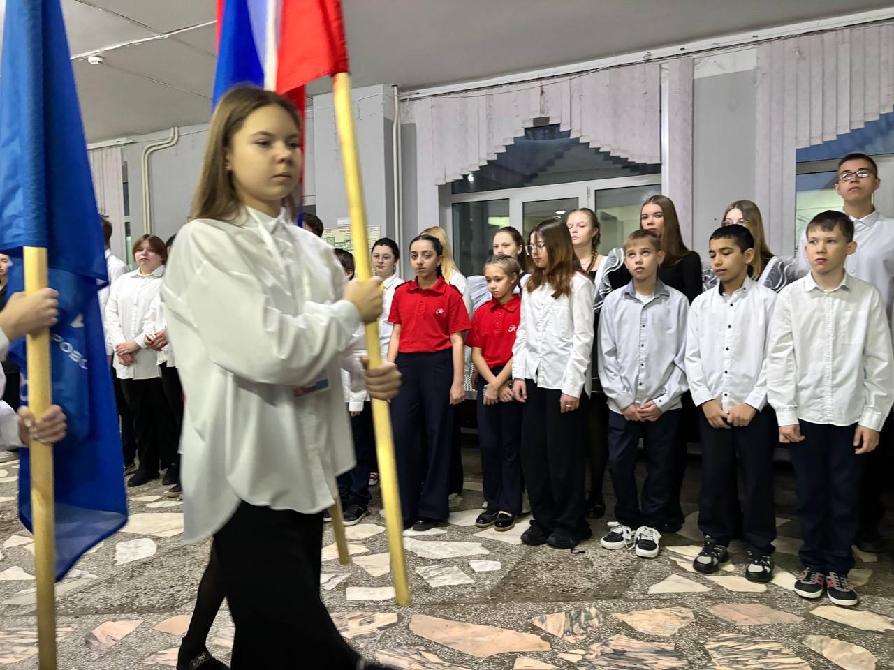 Линейка.